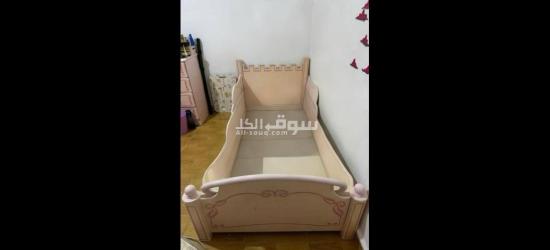 غرفة نوم للبنات زهري مستورد من الامارات للبيع المستعجل - 2