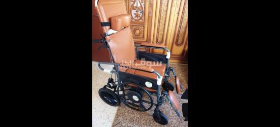 كرسي متحرك لكبار السن او للمعاقين